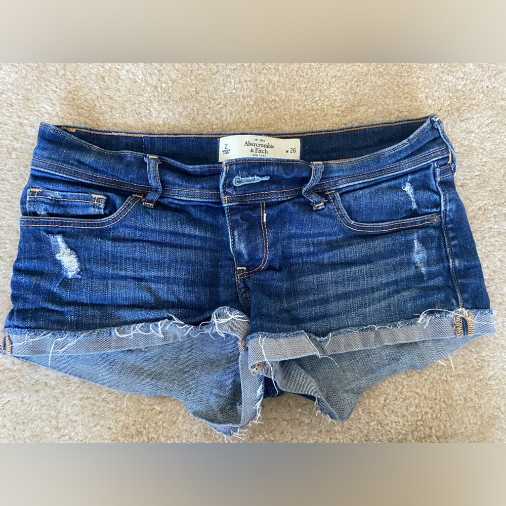 Hollister dark blue jean shorts size 2